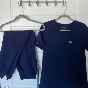 Figs Navy Scrubs Set